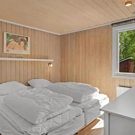 Regnspoven Romo Ix بيت للعطل