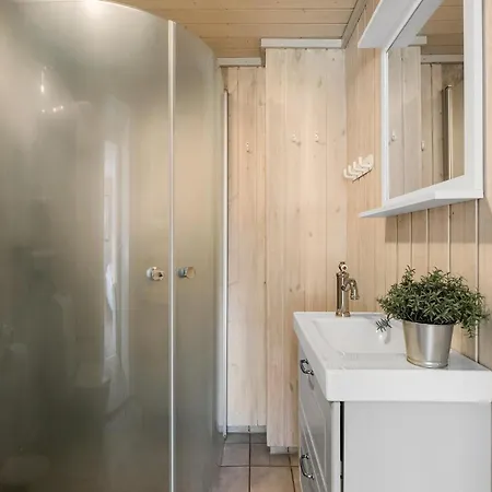 Amazing In Romo With Kitchen *